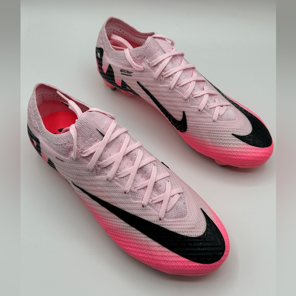 Nike men’s Mercurial Vapor 15 elite soft ground Pink and Black soccer Shoes